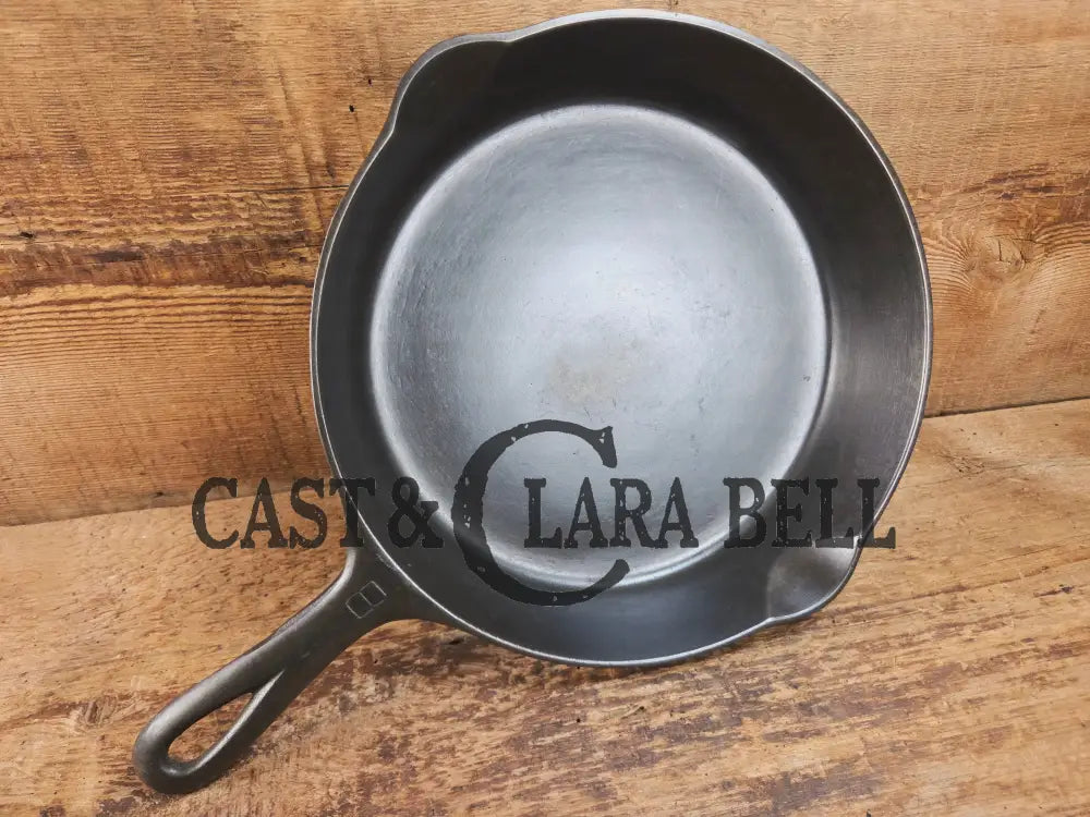 1940’s Griswold No. 8 Cast Iron Skillet with Small Block Logo 704 G Skillet