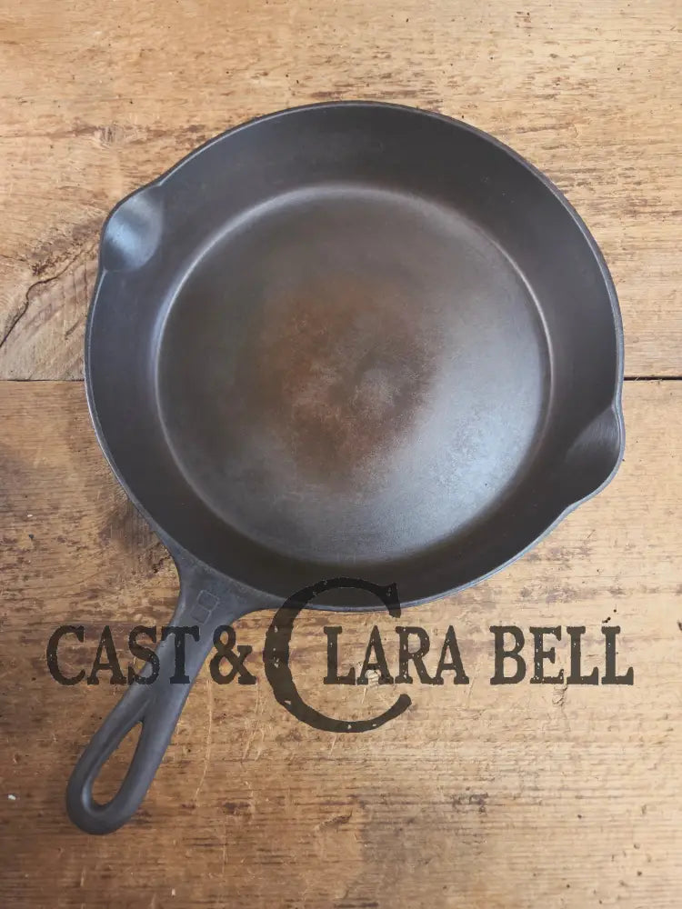 1940’s Griswold No. 8 Cast Iron Skillet with Small Block Logo 704 J. In beautiful condition. Almost mint Skillet