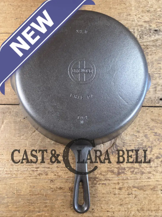 1940’s Griswold No. 8 Cast Iron Skillet with Small Block Logo 704 N. In beautiful condition. Almost mint Skillet