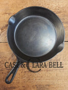 1940’s Griswold No. 8 Cast Iron Skillet with Small Block Logo 704 T Skillet
