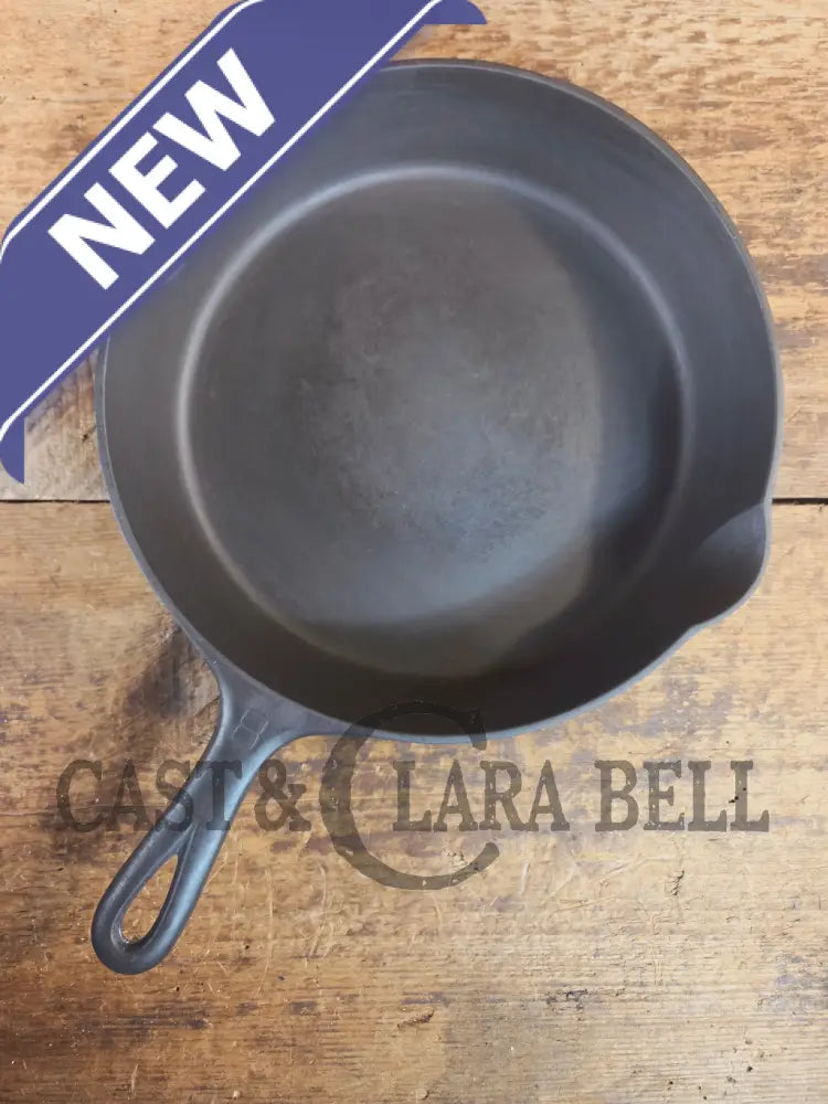 1940’s Griswold No. 8 Cast Iron Skillet with Small Block Logo 704 T - Skillet