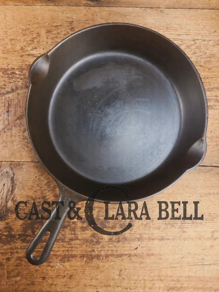 1940’s Griswold No. 8 Cast Iron Skillet with Small Block Logo and Smooth Bottom 704 N Skillet