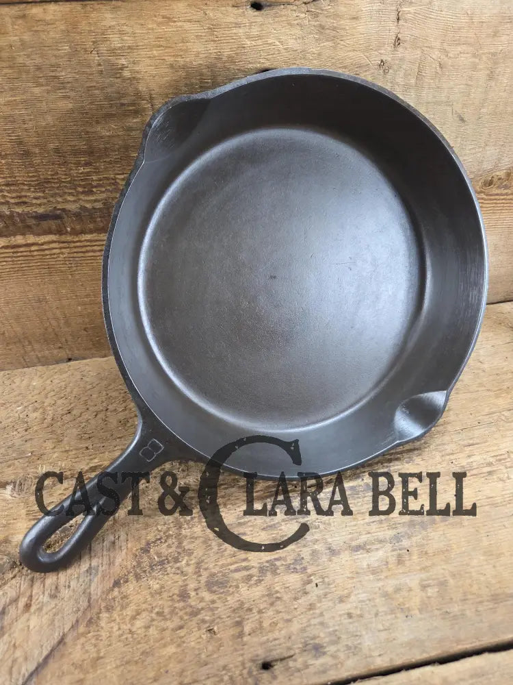 1940’s Griswold No. 8 Cast Iron Skillet with Small Block Logo and Smooth Bottom 704 Z Skillet