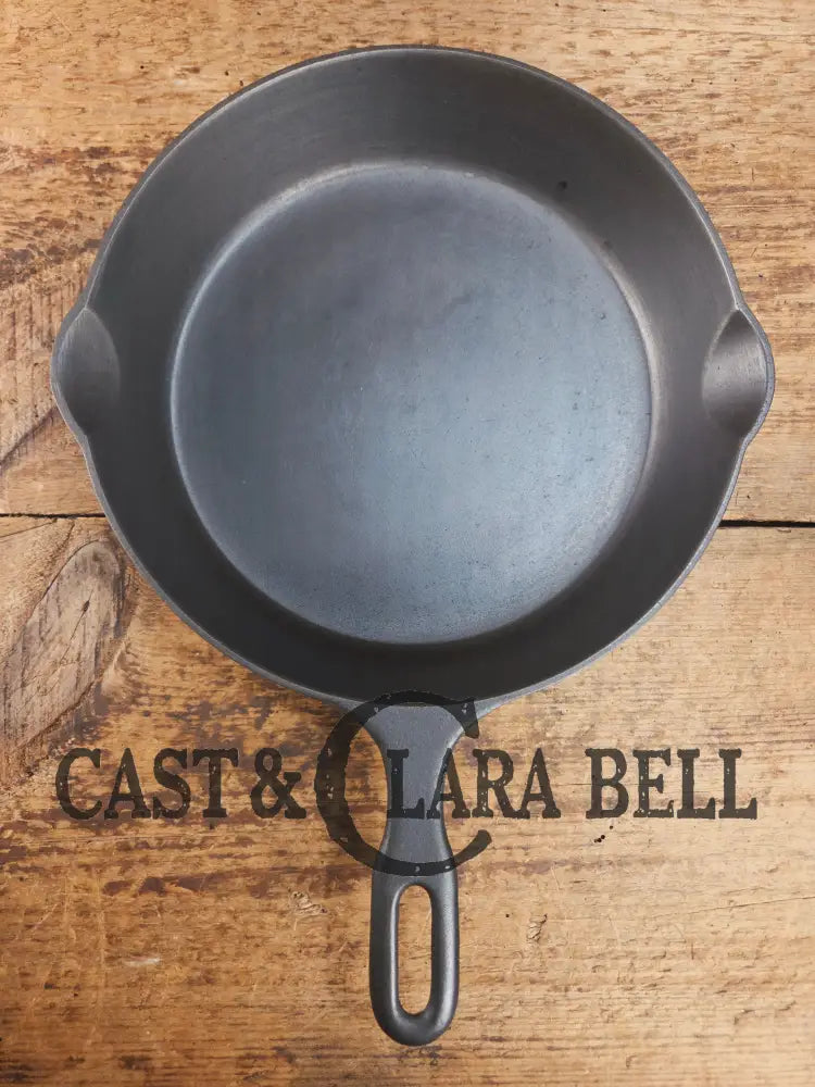 1940’s Iron Mountain by Griswold #7 Skillet with Heat Ring 1032. Harder to find! Skillet