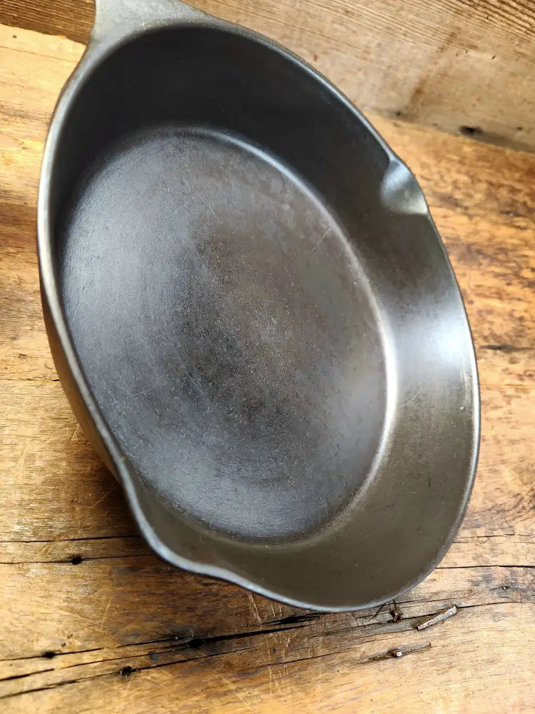 1940’S Lodge #6 Skillet With 3-Notch Heat Ring. Restored And Ready To Use!
