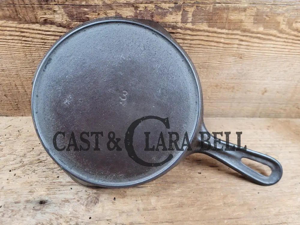 1940’S Vollrath #3 Cast Iron ’Egg Skillet’. Great Gift Idea! Skillet