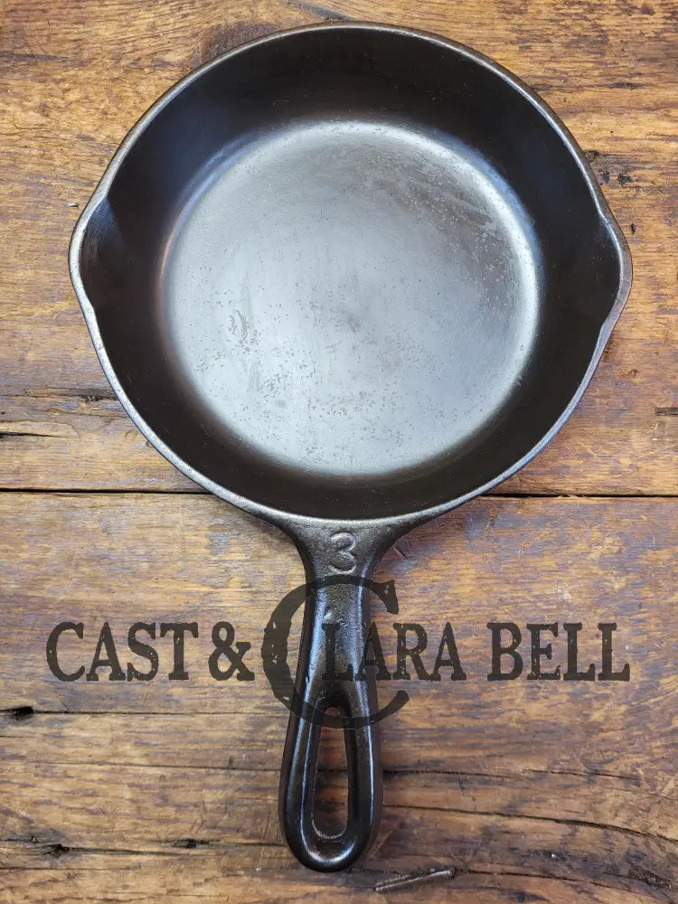 1940’S Vollrath #3 Cast Iron ’Egg Skillet’. Great Gift Idea!