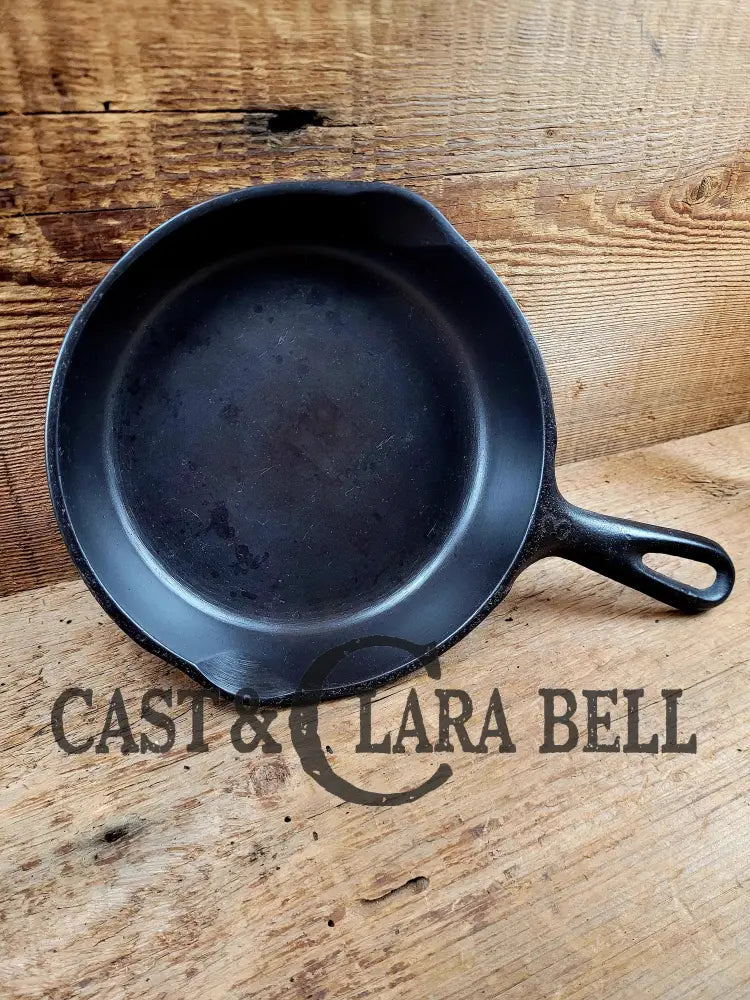 1940’S Vollrath #3 Cast Iron ’Egg Skillet’. Great Gift Idea! Skillet