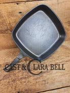 1940’s Wagner Square Skillet with Stylized Logo 1218 D. GREAT pan to have in the kitchen! Skillet