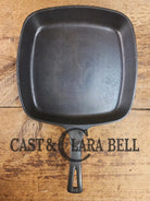 1940’s Wagner Square Skillet with Stylized Logo 1218 D. GREAT pan to have in the kitchen! Skillet