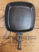 1940’s Wagner Square Skillet with Stylized Logo 1218 D. GREAT pan to have in the kitchen! Skillet