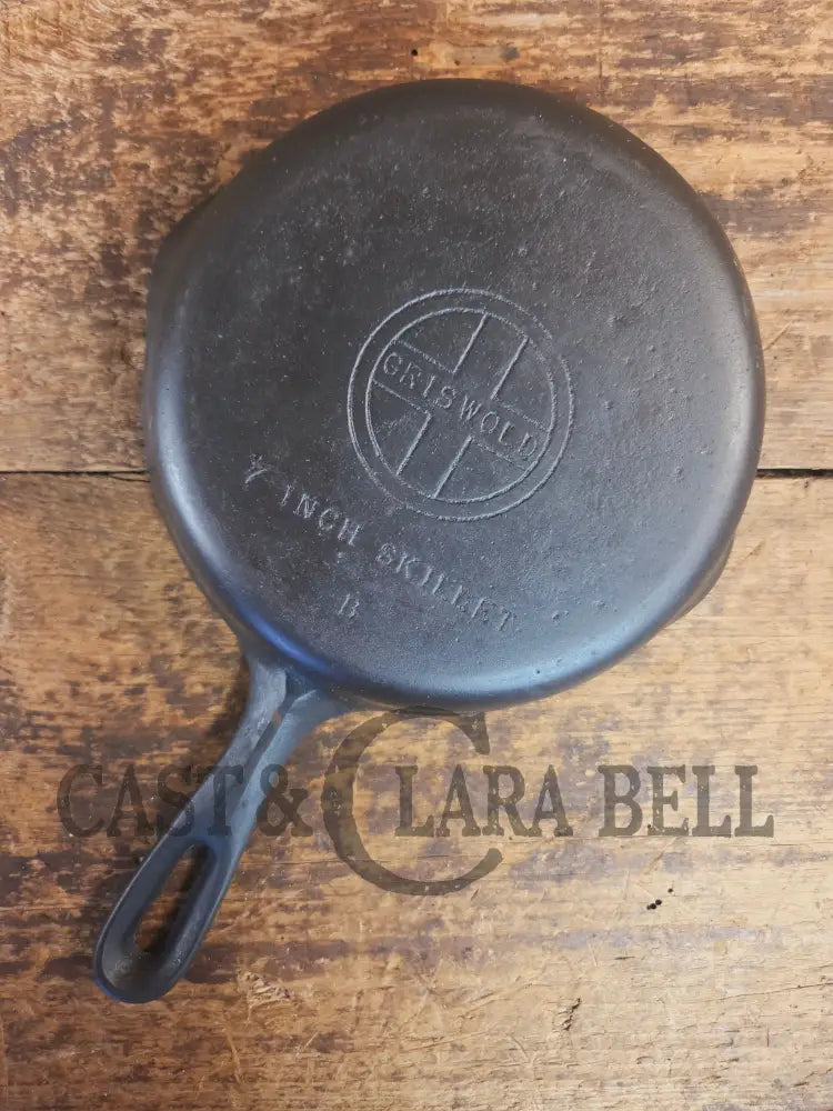 1950’s Wagner made Griswold #4 B Skillet with Smooth Bottom. A fantastic #4 skillet - Skillet
