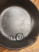 1950’s Wagner made Griswold #4 Skillet with Smooth Bottom. A fantastic #4 skillet Skillet