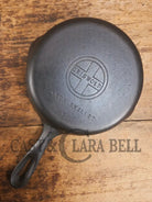 1950’s Wagner made Griswold #4 Skillet with Smooth Bottom. A fantastic #4 skillet Skillet