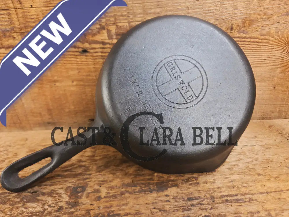 1950’s Wagner made Griswold #4 Skillet with Smooth Bottom. A fantastic #4 skillet Skillet