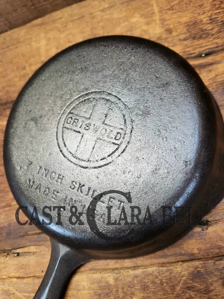 1950’S Wagner Made Griswold #4 Skillet With Smooth Bottom. Tough To Find And A Fantastic Skillet!