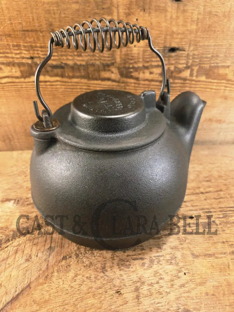 1950’s Wagner Ware Humidifier/Kettle. Functional for humidifying or decorative display! Not for use in consumption