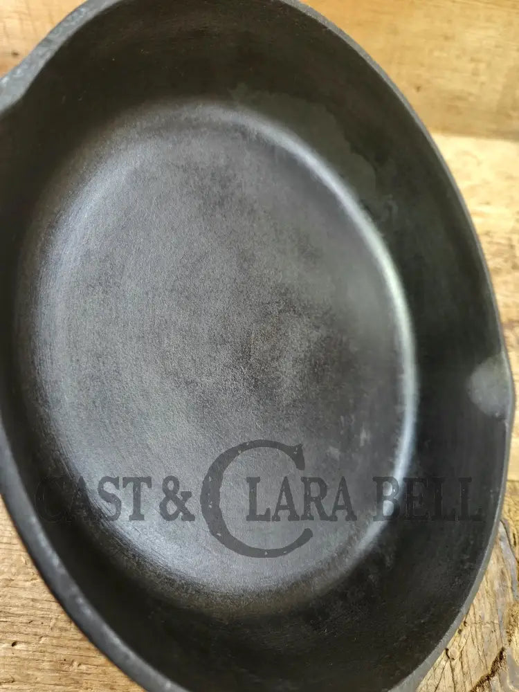 1960’s era Lodge #6 Cast Iron Skillet SK with 3 Notch Heat Ring ’H’. Great daily user!