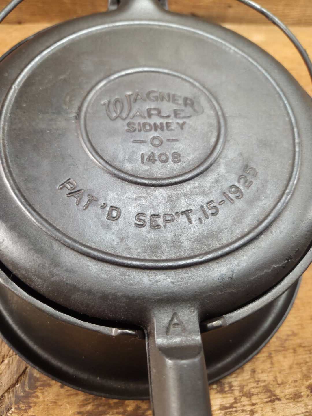 1920's Early Wagner Ware 1408 #8 Waffle Iron with Tall Base!  A wonderful waffle iron for all cook tops.  Great gift!!