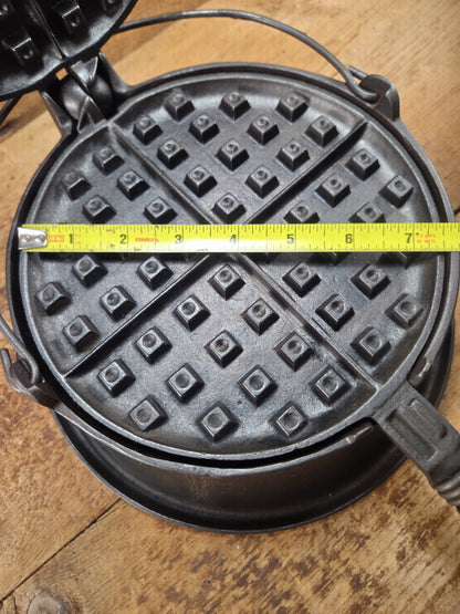 1920's Early Wagner Ware 1408 #8 Waffle Iron with Tall Base!  A wonderful waffle iron for all cook tops.  Great gift!!