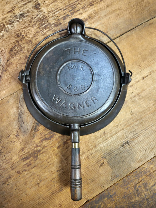 EARLY 1900's Wagner MFG Co, 1892 No. 8 Waffle Iron with Short Base!  Just Gorgeous!