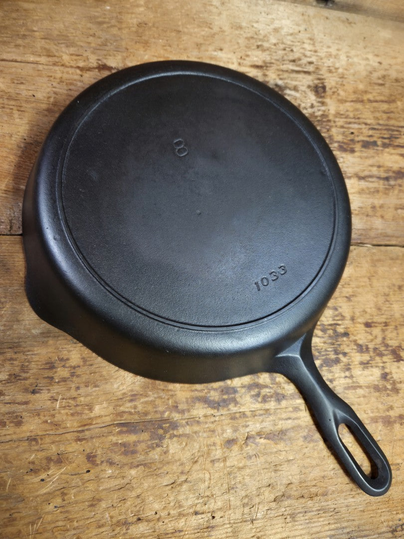 The Classic 8! 1940’s Iron Mountain by Griswold #8 Skillet with Heat Ring 1033. Unique brand from an iconic company