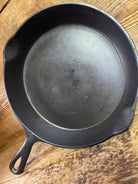 Late 1800’s Unknown Maker Antique #7 Skillet Fancy Handle. Very cool piece to use similar to Griswold Erie Skillet