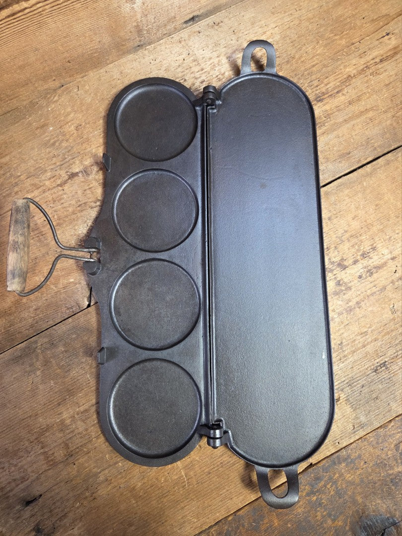 Hot Item!! Late 1800’s Fully Marked Highland Foundry Co pancake flop griddle. Very unique gift idea and new family
