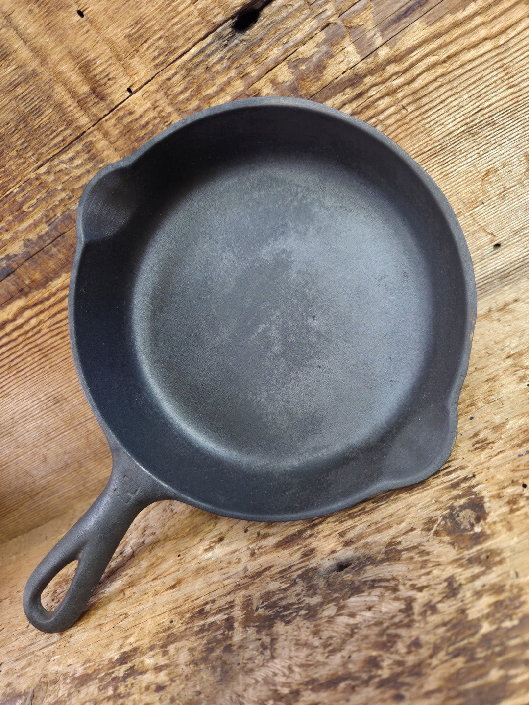 Priced to Sell!! Griswold #3 Skillet with Large Block Logo and Smooth Bottom 709 A Skillet