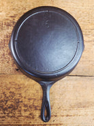 Gorgeous 1940’s Lodge #6 Skillet with 3-Notch Heat Ring. Perfect for the whole family perfect for sauté and sides
