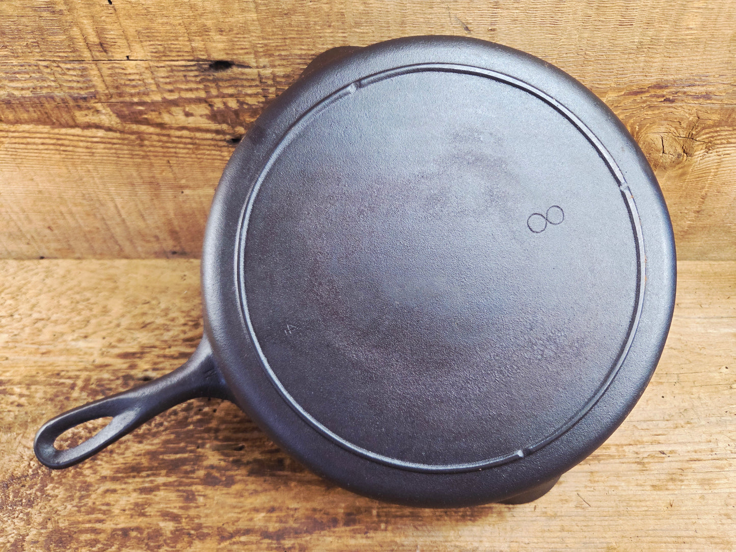 The Clara Bell Classic!  1940's Era Three notch Lodge #8 cast iron skillet.