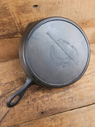 Antique elegant gate-marked unknown #9 skillet. Amazing condition Est 1880’s Era. Flat handle raised #9 Pattern Skillet