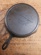Antique elegant gate-marked unknown #9 skillet. Amazing condition Est 1880’s Era. Flat handle raised #9 Pattern Skillet