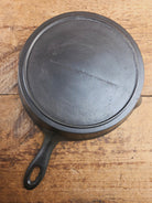 Antique elegant gate-marked unknown #9 skillet. Wonderfully preserved. Est 1880’s Era. Flat handle #7 Pattern Skillet