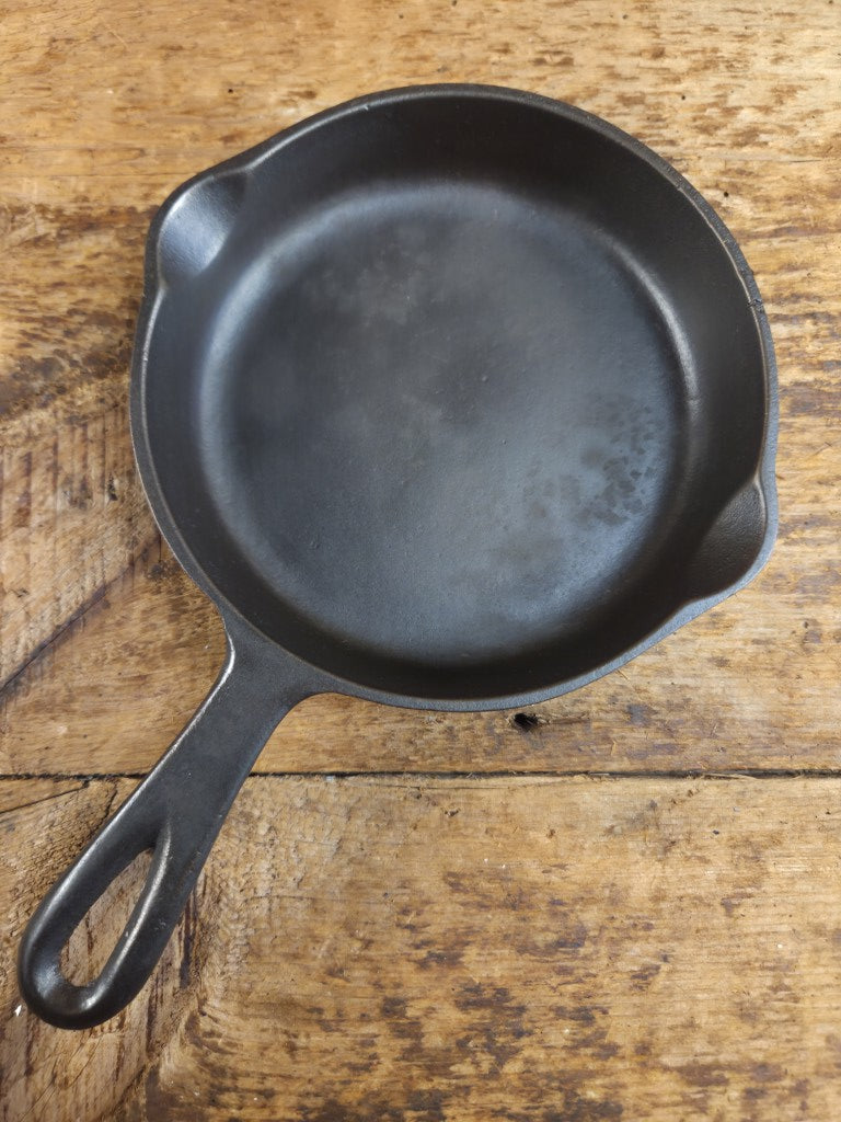 Amazing gift idea! Early Birmingham Stove & Range #3 ’S’ Series Egg Skillet Red Mountain Series. Restored and Ready to