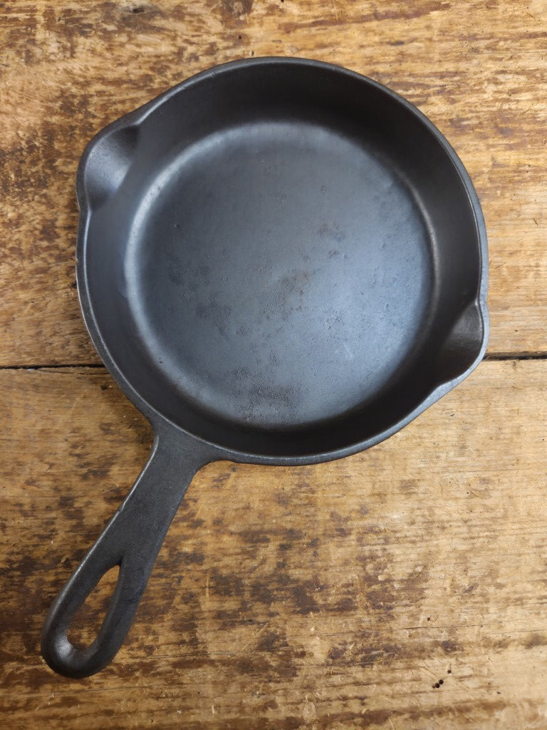 Amazing gift idea! Early Birmingham Stove & Range #3 E ’S’ Series Egg Skillet Red Mountain Series. Restored and Ready