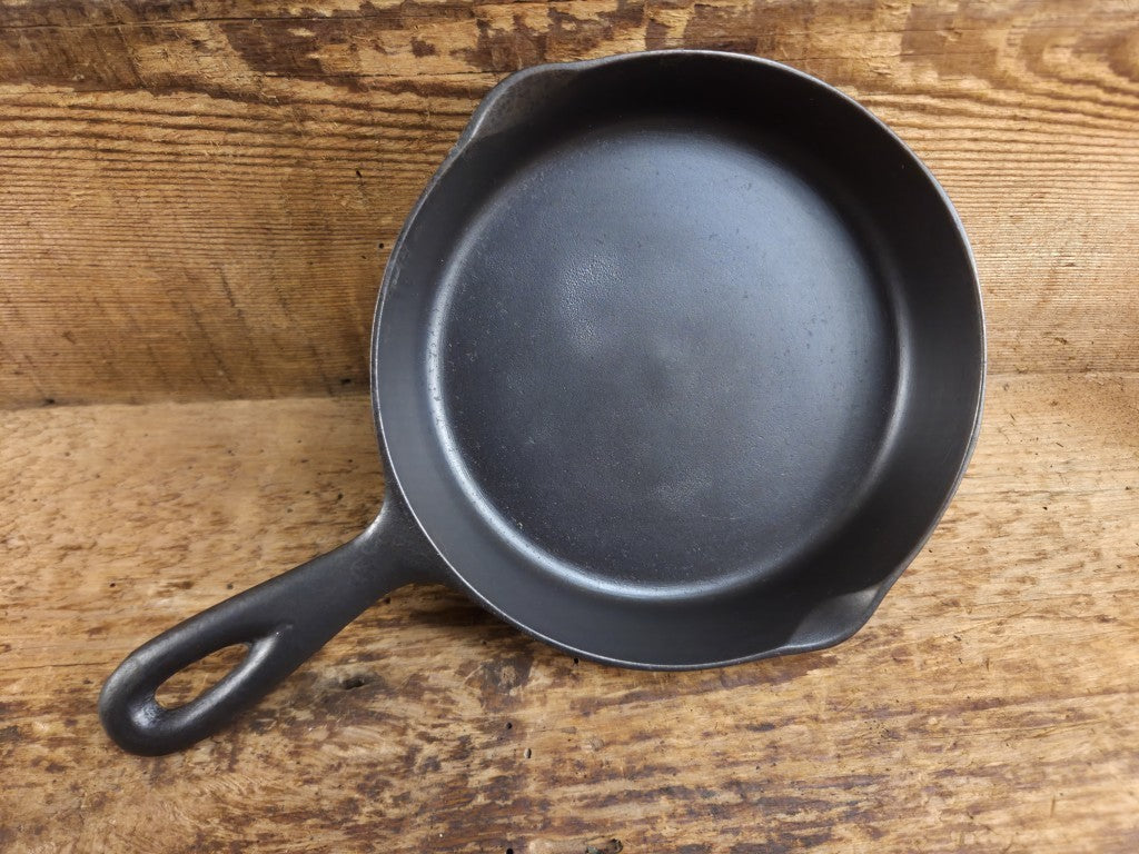 Classic Egg Skillet! 1920’s Favorite Piqua Ware #3 Skillet 3 A Skillet