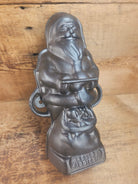 Ho Ho Hold the SHOW!! The Authentic #897/898 Griswold SANTA Cake Mold (Hello Kiddies!). Many copies are out there see
