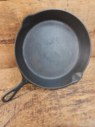 1910’s very early Lodge #8 Cast Iron Skillet with Single Notch and Raised C Skillet