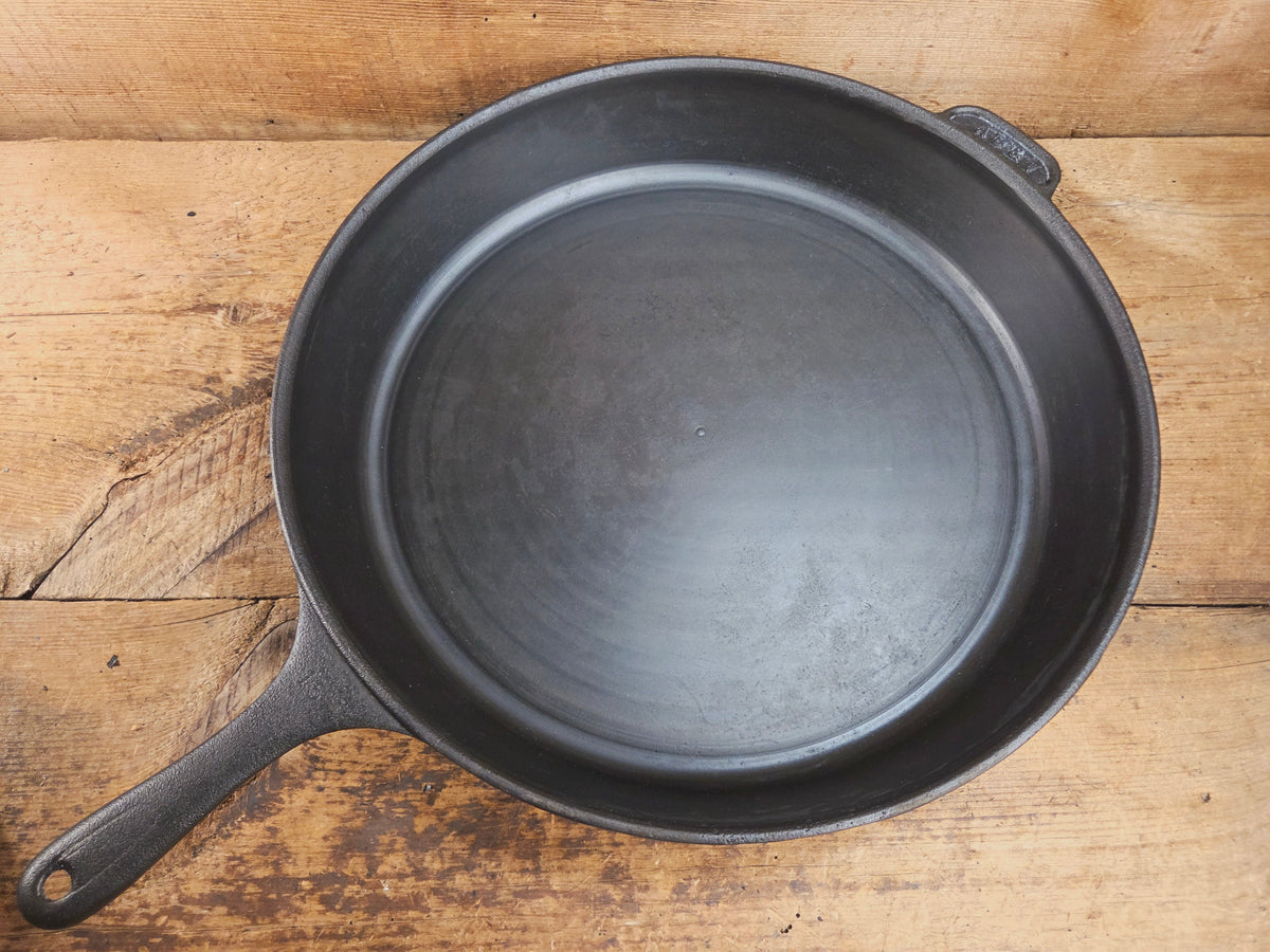 A #15 Skillet exists?? California based AB&I early 1900’s custom made milled bottom #15 skillet. One of the biggest you