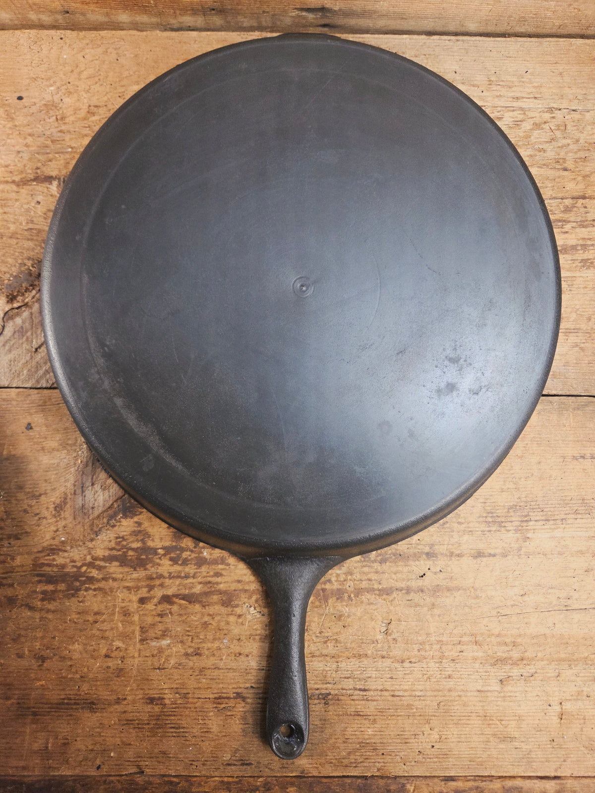 A #15 Skillet exists?? California based AB&I early 1900’s custom made milled bottom #15 skillet. One of the biggest you