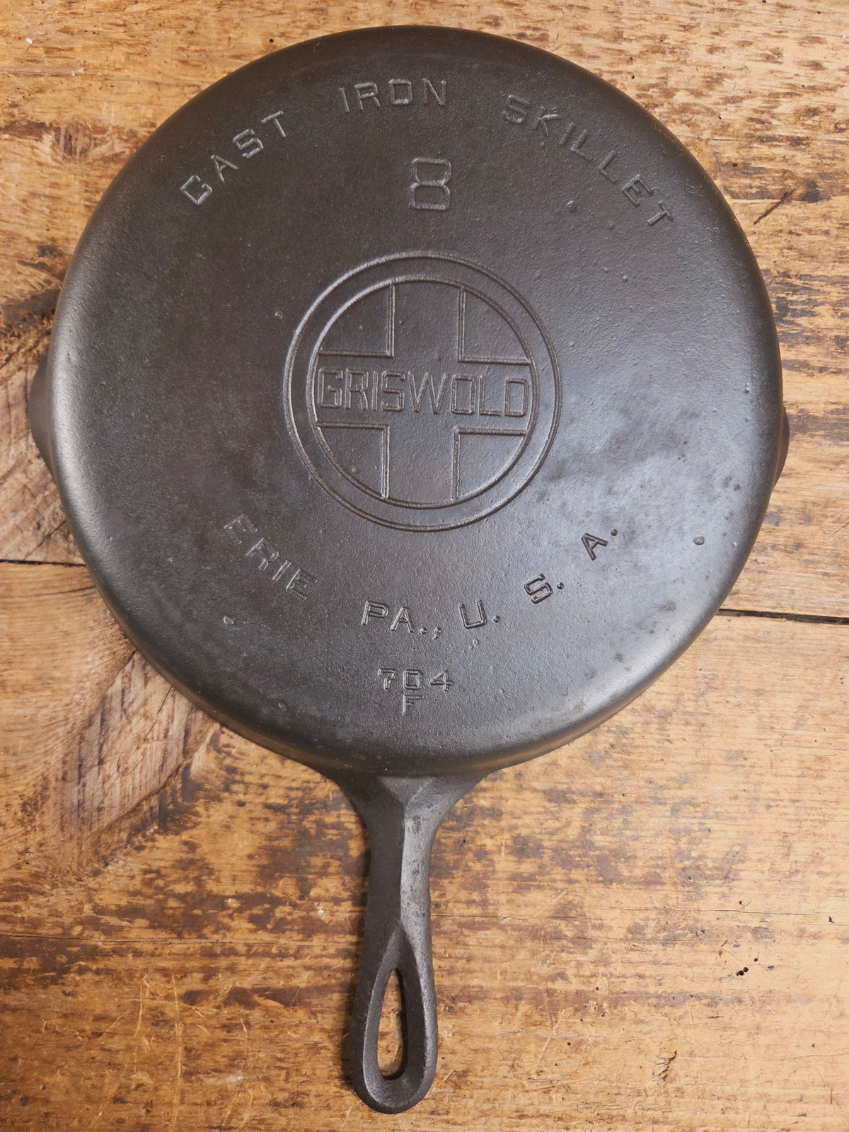 1920’s Griswold #8 Skillet with Large Block Logo and Smooth Bottom 704 F Skillet