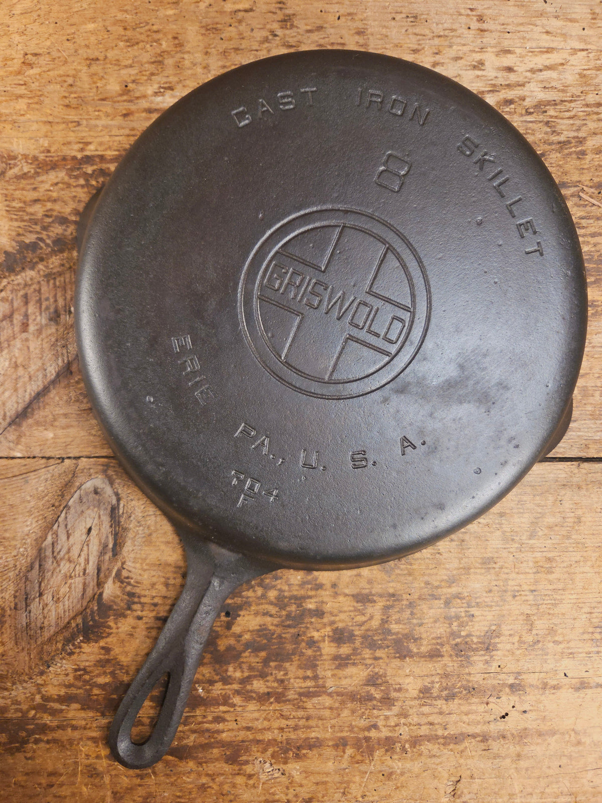 1920’s Griswold #8 Skillet with Large Block Logo and Smooth Bottom 704 F Skillet