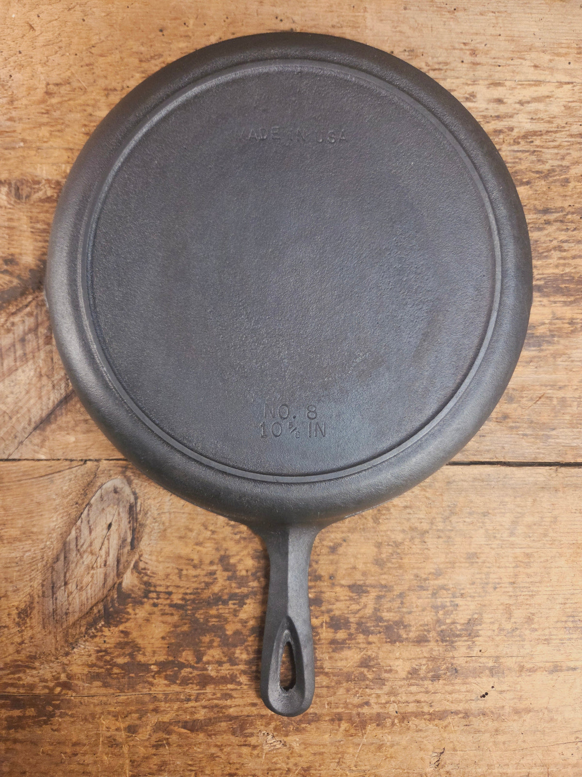 The Classic southern skillet! Birmingham Stove & Range Century Series No. 8 Skillet Skillet