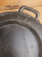 1800’s #7 Antique Gate-marked Long Griddle/Fish Fryer Raised 7 and P Griddle
