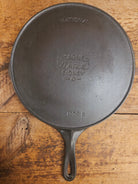 Tough to find! 1920’s era Wagner made National / Wagner Ware dual logo #9 (1359) Center logo cast iron skillet with