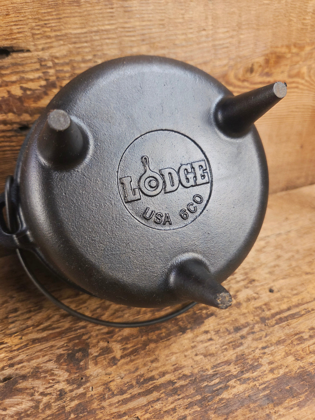 Wow! DISCONTINUED and HTF #6 Lodge Camp Stove. Collector’s Piece Dutch Ovens Trivets & Kettles