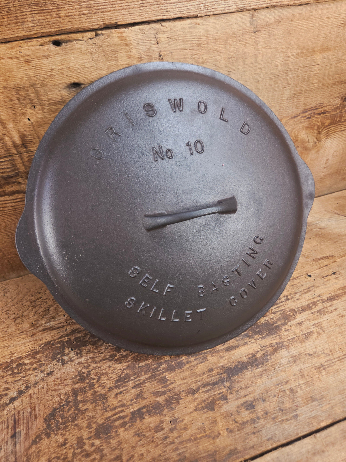 Need a lid? Hard to find 1920’s Griswold No. 10 Skillet Lid with Large Block Logo 470 Skillet