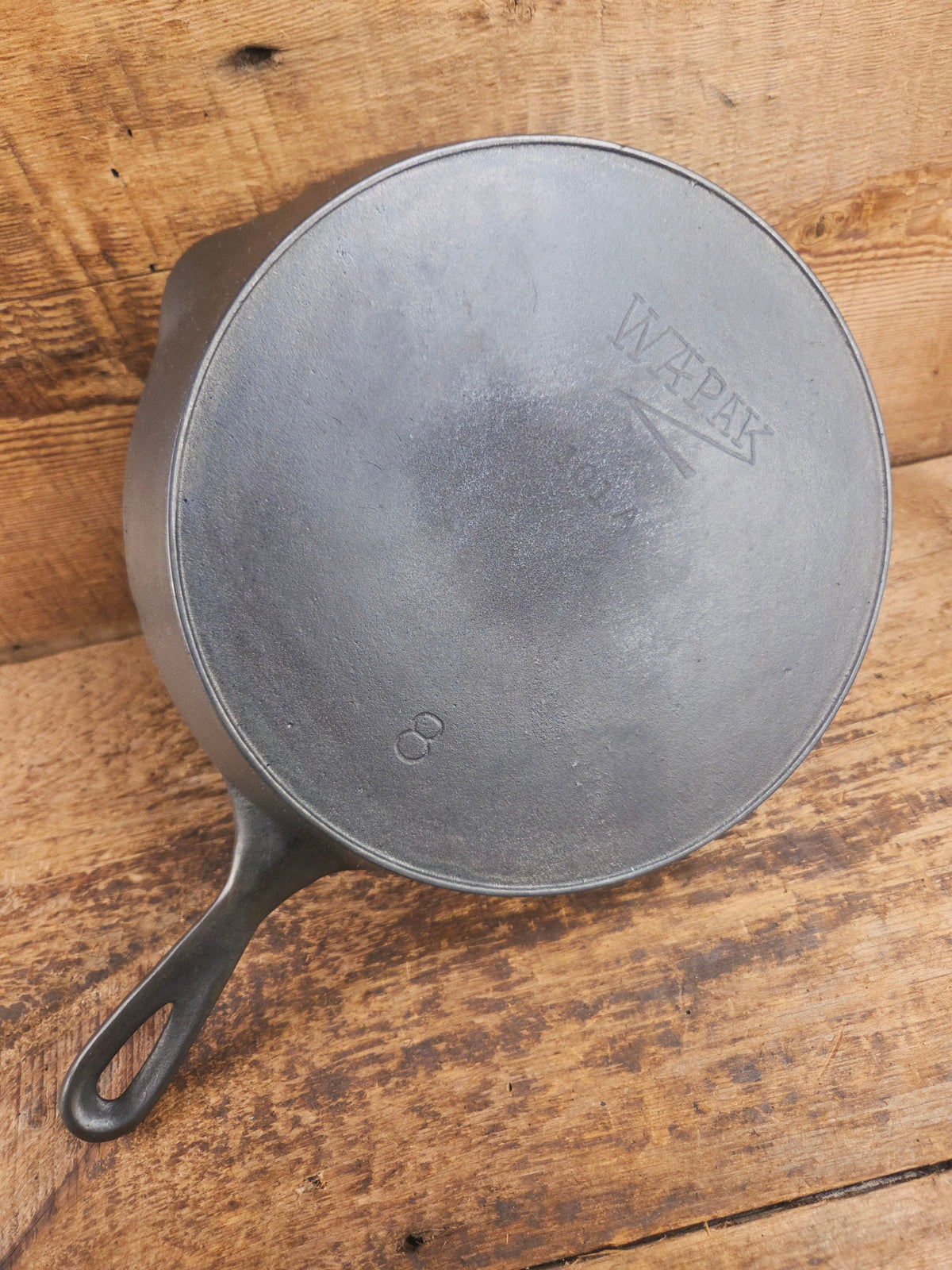 1920’s Wapak ’Z Logo’ #8 Skillet 101. Each Wapak is unique and tells its own story! Skillet