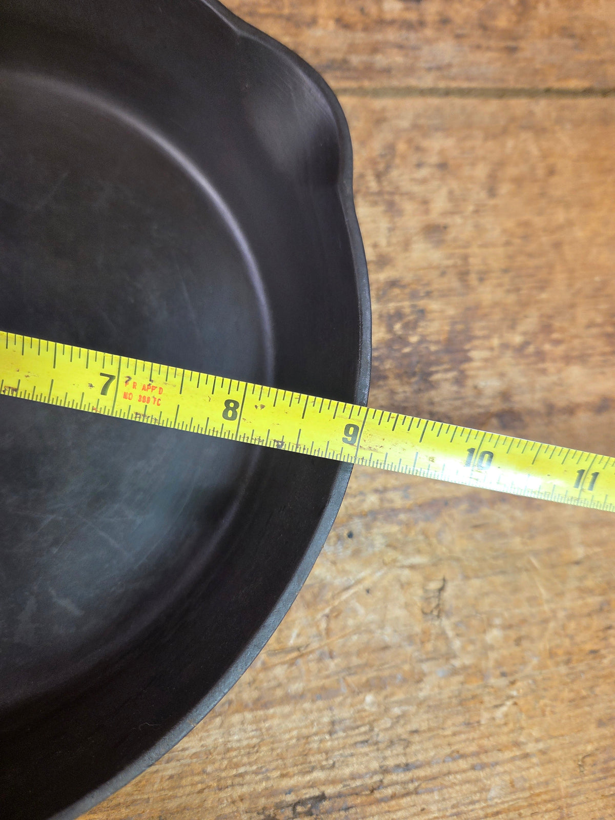 1920’s Griswold #6 Skillet with Large Block Logo and Smooth Bottom 699 H Skillet